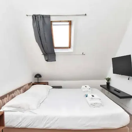 Apartment Trocadero Victor Hugo Charming Studio *